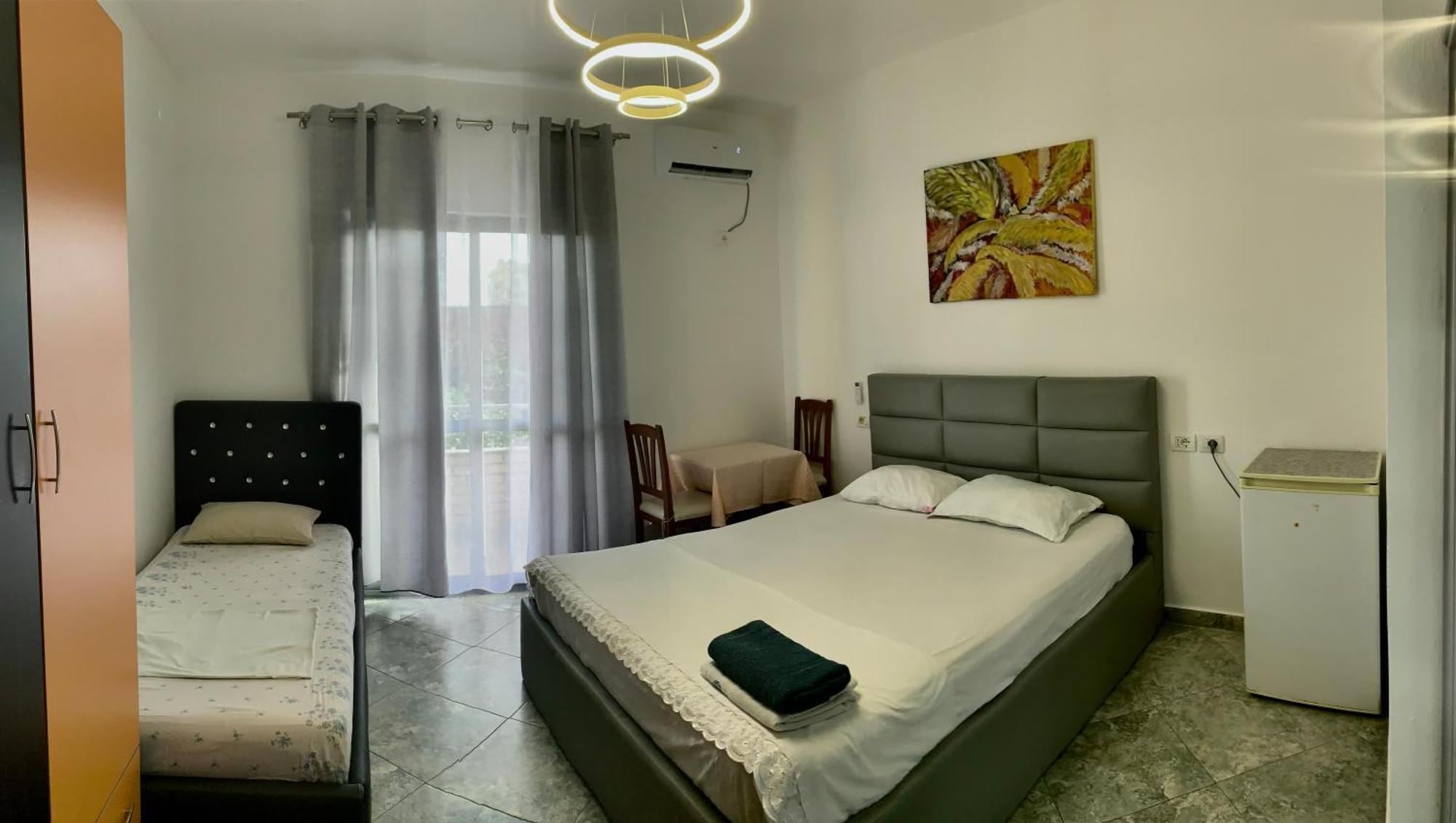 Serenade Beach Durrës Exterior foto